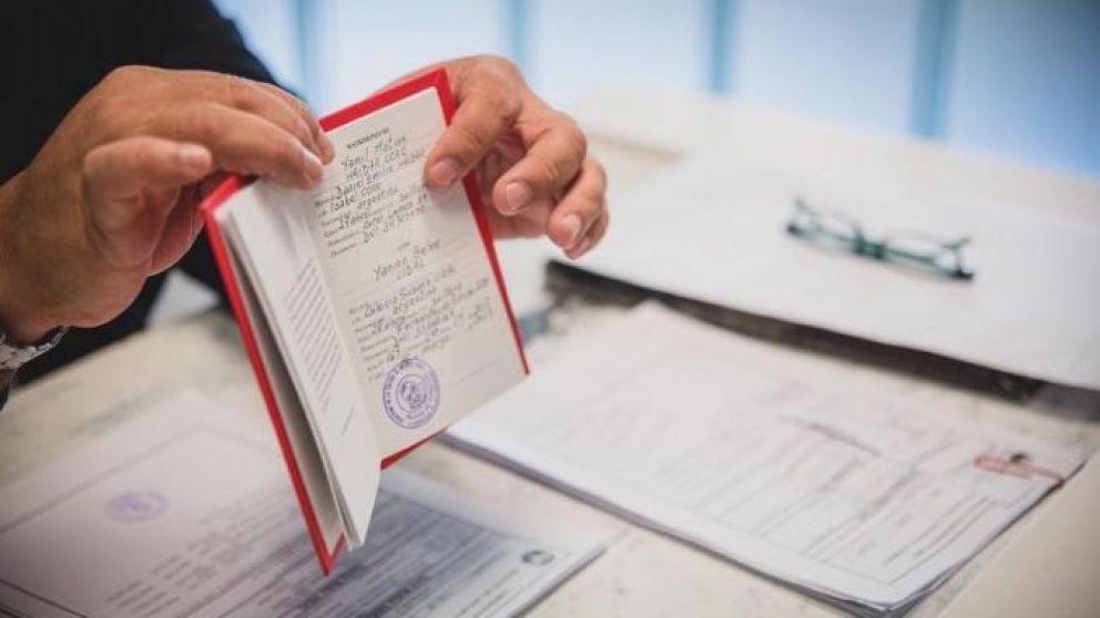 La libreta no tiene costo adicional