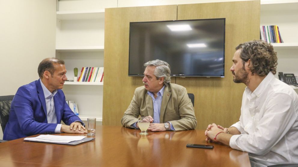 Fernández y Cafiero recibieron a Gutiérrez
