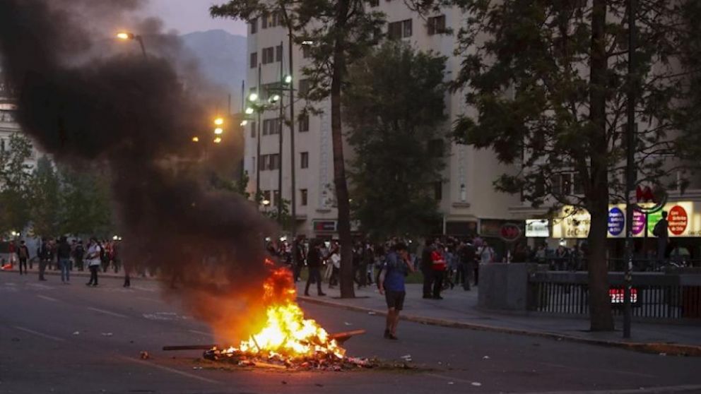 Pi�era no acierta con una estrategia para aplacar las protestas en Chile