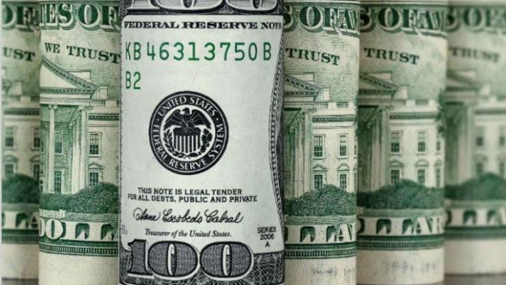 El BCRA admite que los pesos que ya no se destinen a depósitos bancarios podrían contribuir a ensanchar las brechas cambiarias