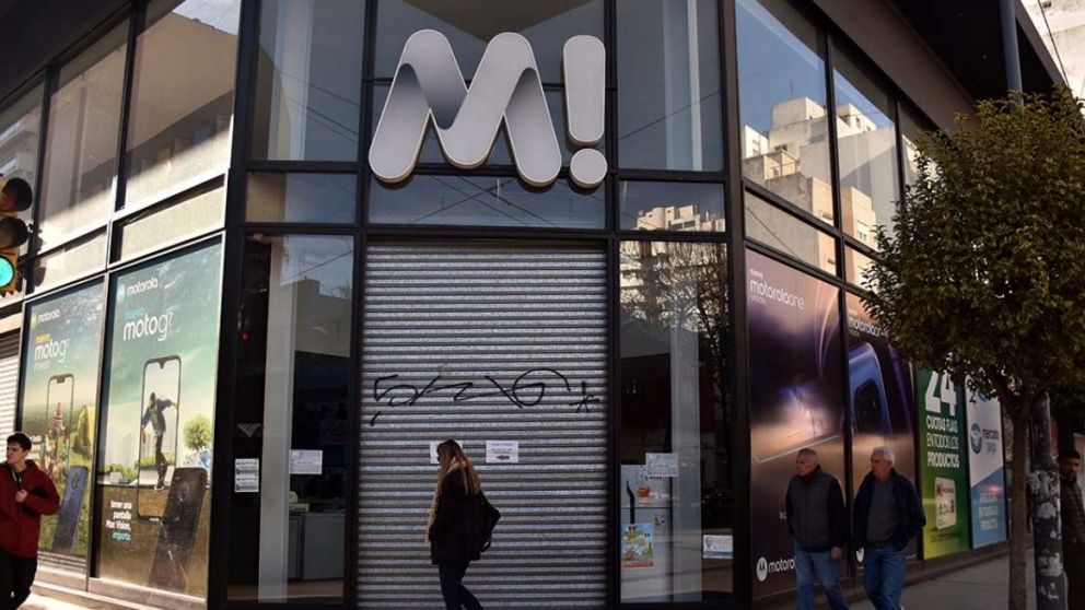 Carsa cerró un acuerdo para traspasarle 37 sucursales a Megatone