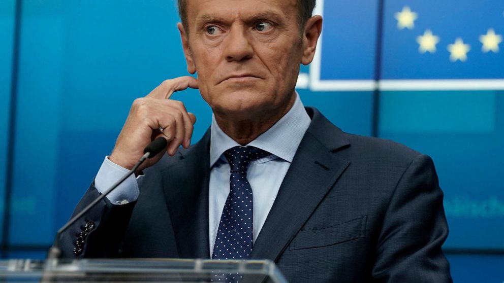 Tusk anunció la medida a través de su cuenta de Twitter