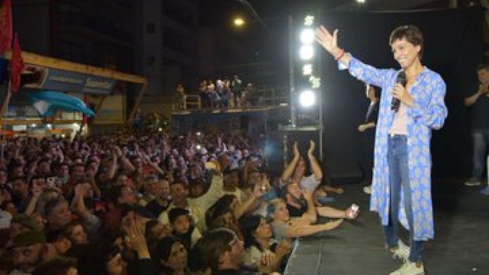 Mayra Mendoza logró desbancar a Martiniano Molina en Quilmes