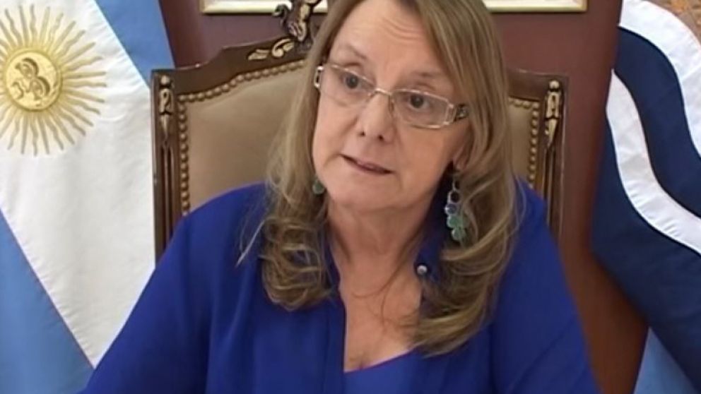 Alicia Kirchner logró retener la gobernación