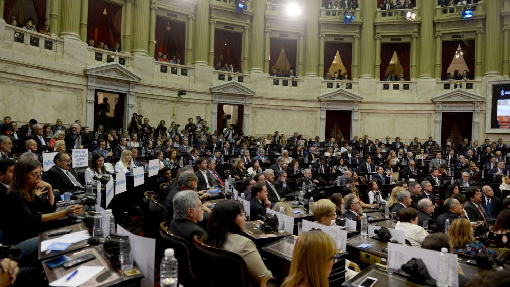 La negociación será una necesidad en el Parlamento