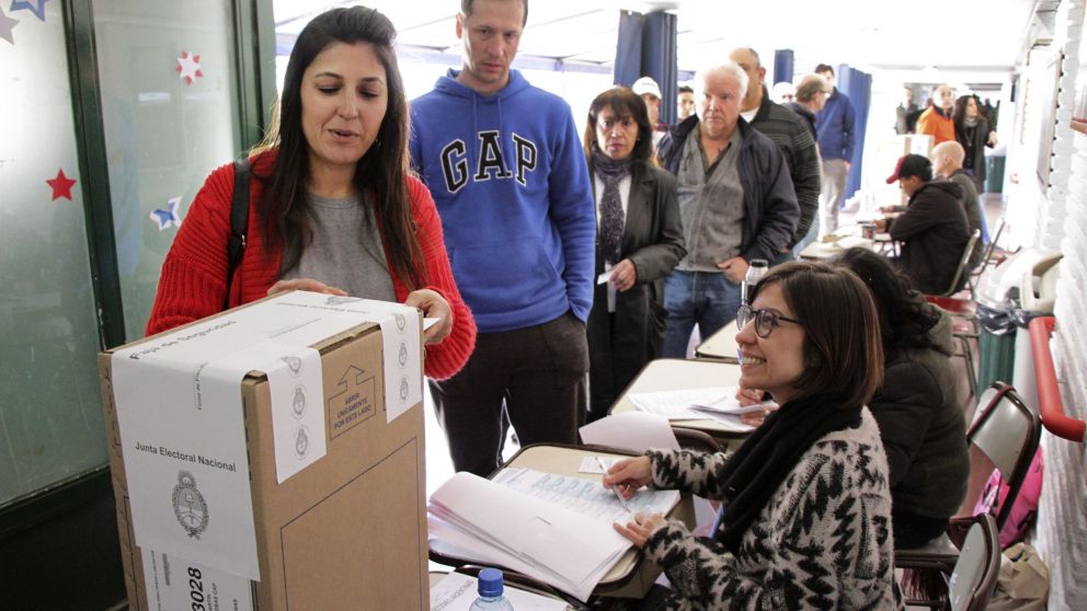 Están en condiciones de votar 13.185.037 electores