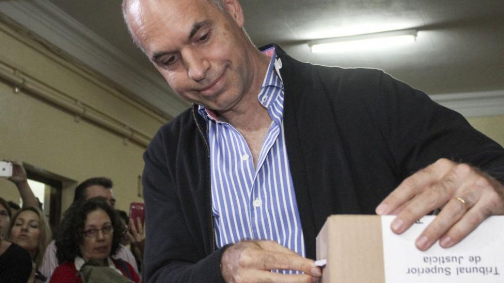 Rodríguez Larreta votó y llamó a votar a todos los argentinos