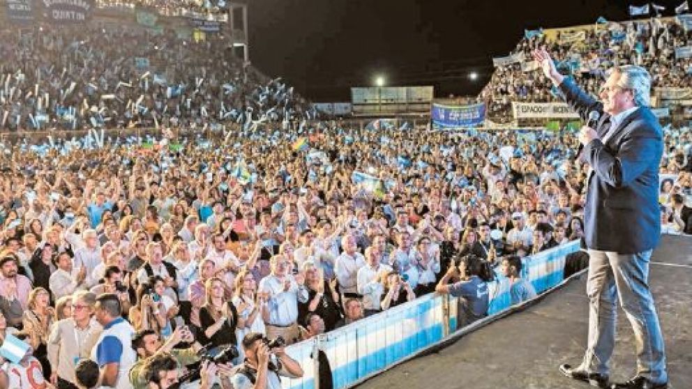 Por la tarde, Alberto compartió un acto con gobernadores en Chaco