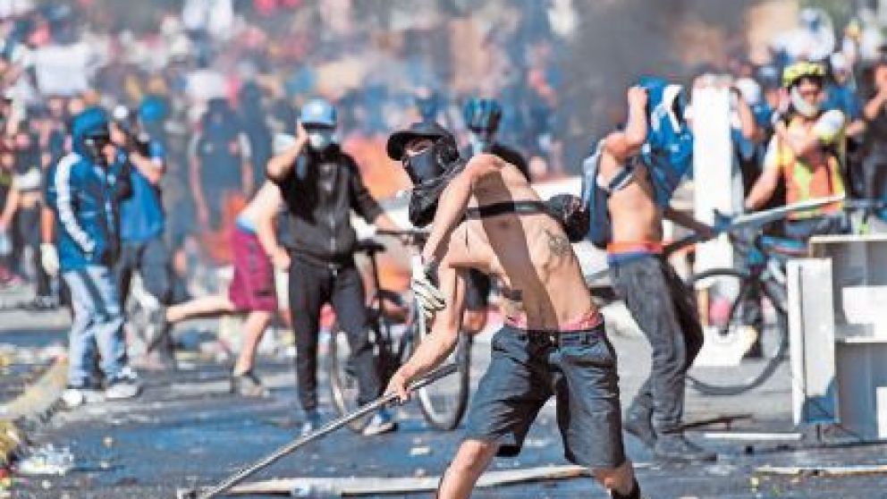 Por la represión, se registraron 15 muertos y decenas de heridos