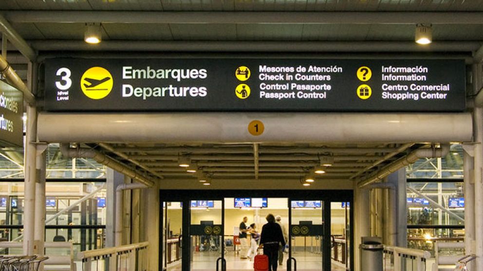 El toque de queda afectó al transporte urbano