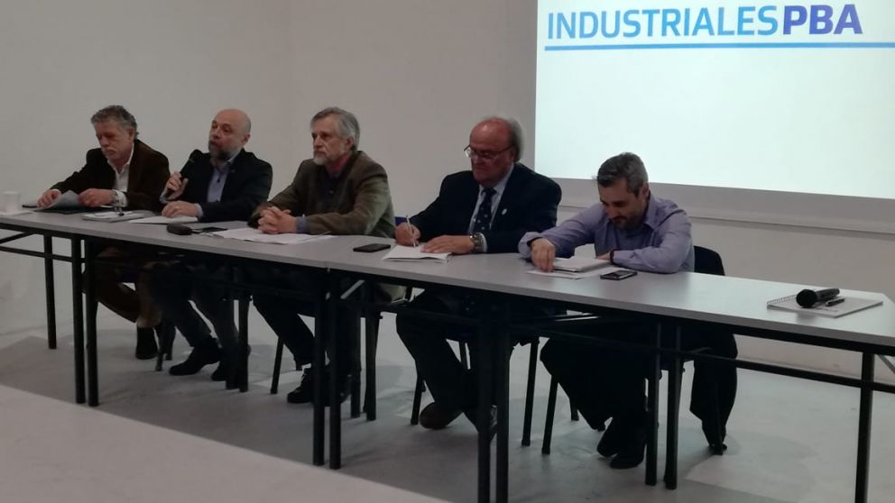 Mancini encabezó el acto