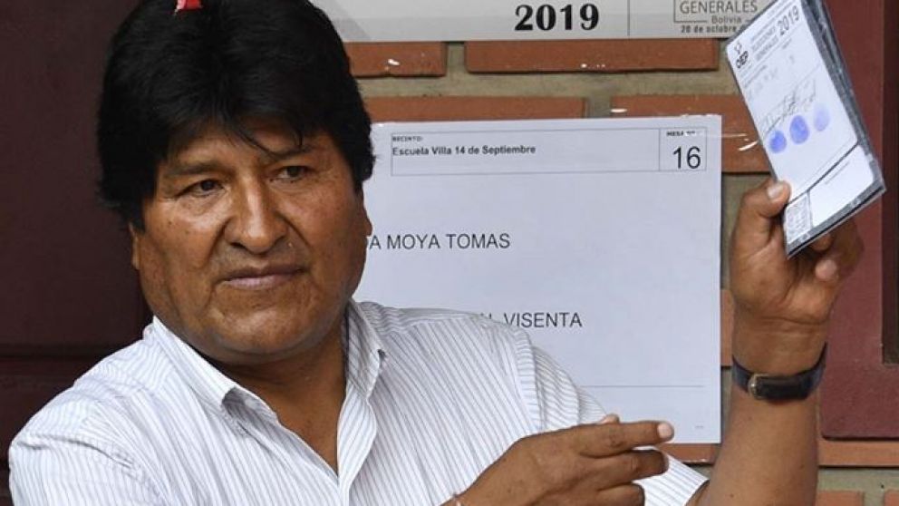 Morales gan� las elecciones en 2005 con 54% de los votos, en 2009 con 64% y en 2014 con 61%
