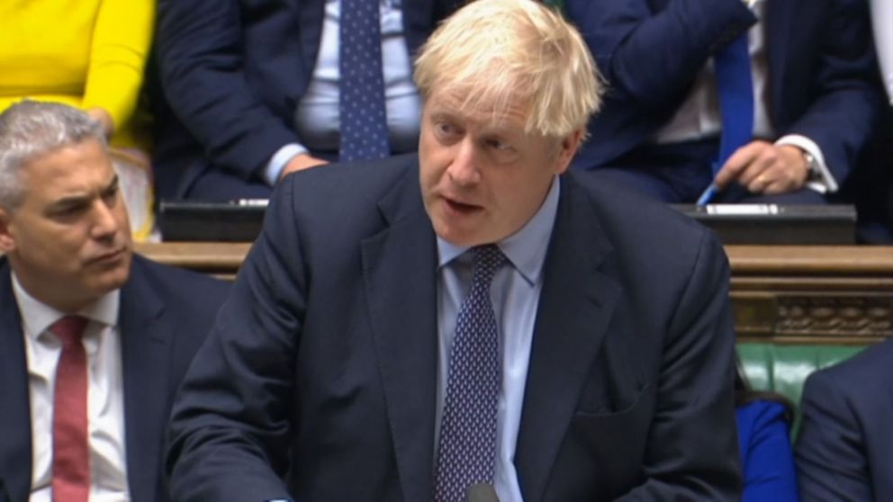Johnson no logró convencer a los diputados el sábado
