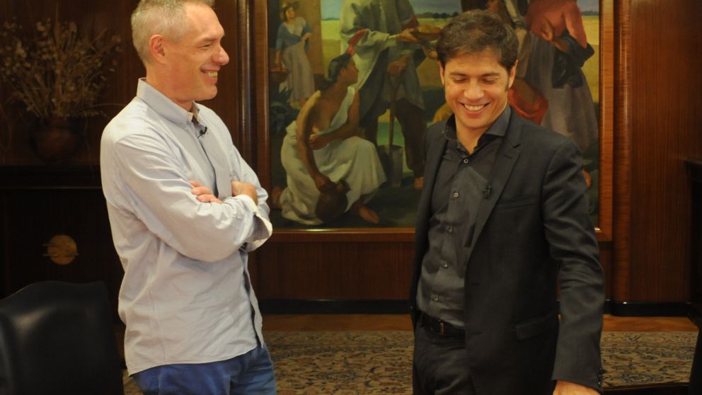 Zlotogwiazda junto a Kicillof, uno de los políticos que enviaron sus condolencias
