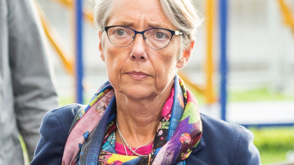 Elisabeth Borne expuso los reparos de París para la firma