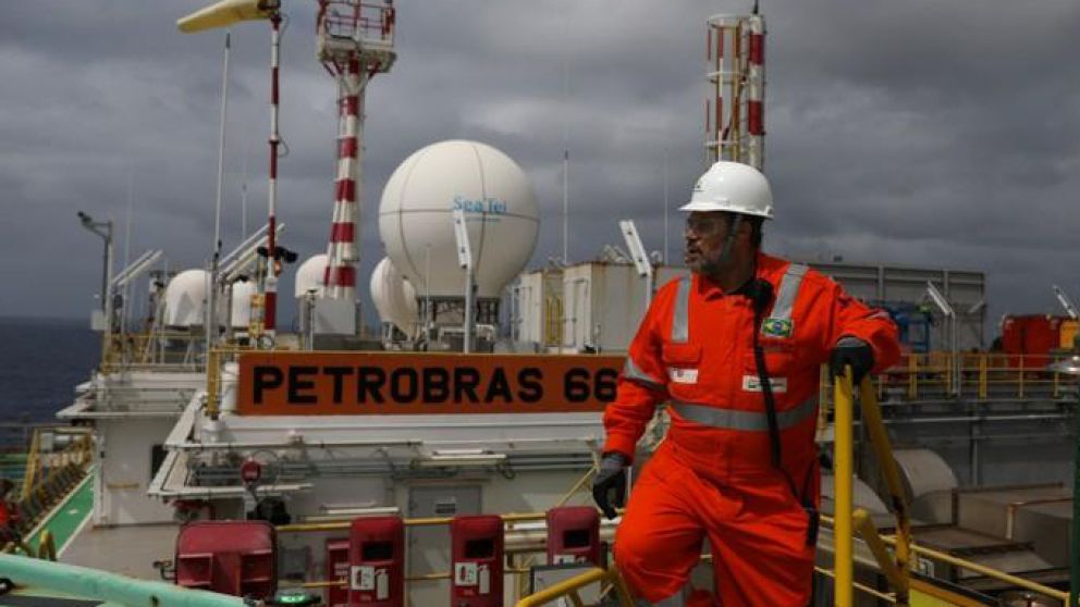 La producción petrolera impulsó los índices al alza