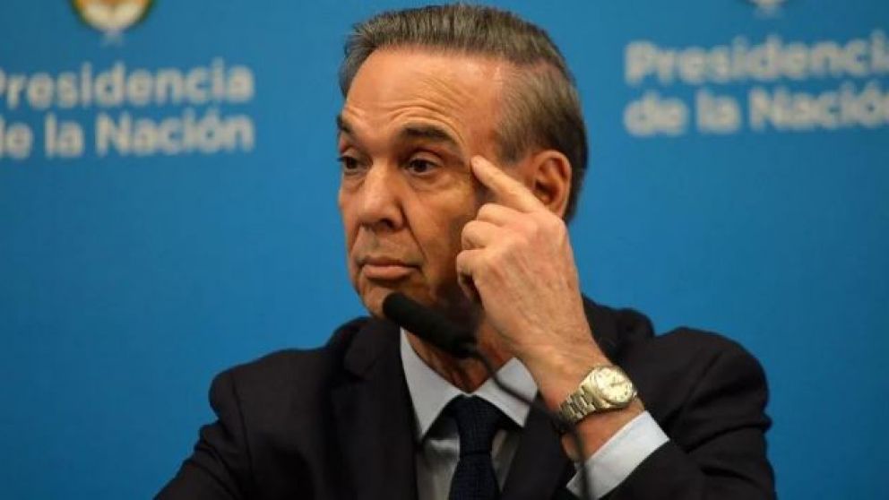 "El plan no puede ser para siempre", dijo Pichetto en alusión a los planes sociales