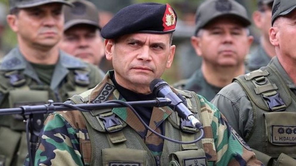 Remigio Ceballos dijo que hubo 54 contactos en los radares