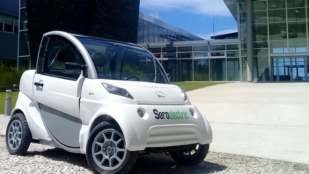 "Compacto, ecológico, silencioso": así describieron los fabricantes al primer auto eléctrico hecho en Argentina