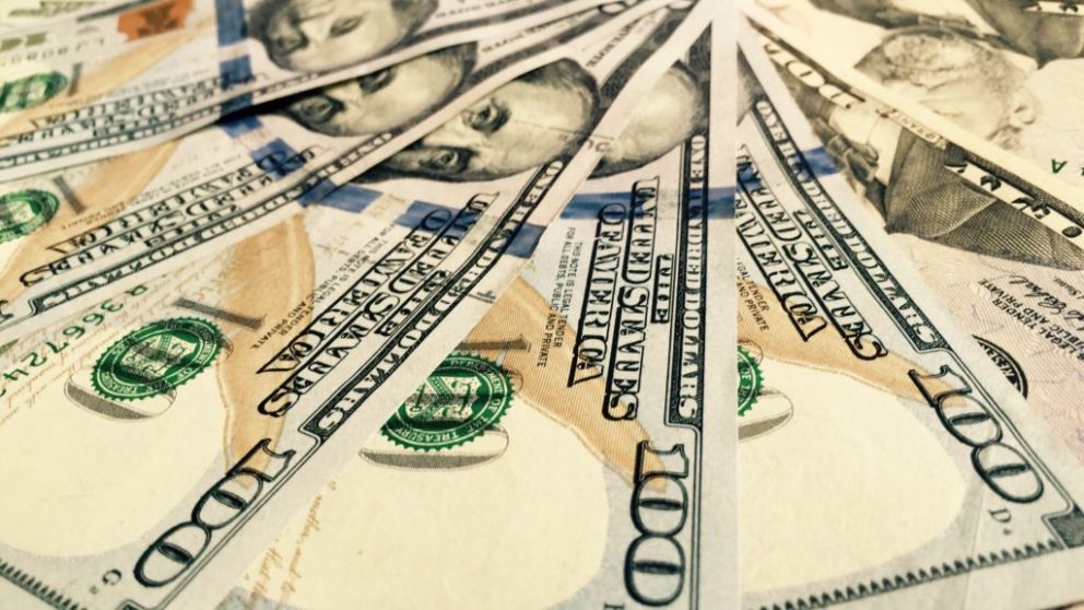 Dólar hoy: $58 en el Banco Nación