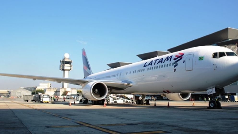 Latam vuela con aviones de matrícula chilena y tripulación local