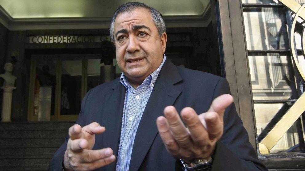 Daer aseguró que la central podría "reconsiderar" el paro nacional