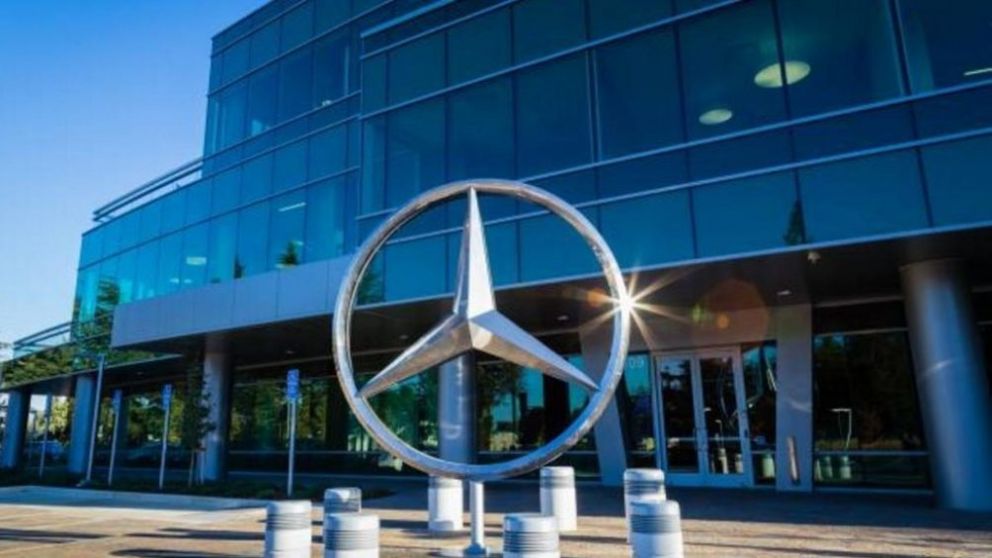La Justicia alemana multó al fabricante de Mercedes-Benz en casi US$1.000 M