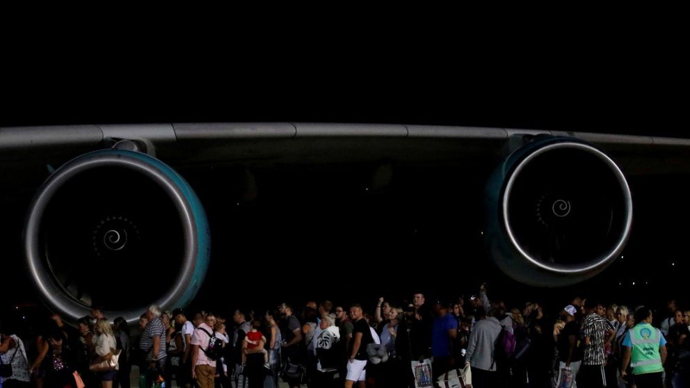 De a poco, los turistas vuelven a sus casas