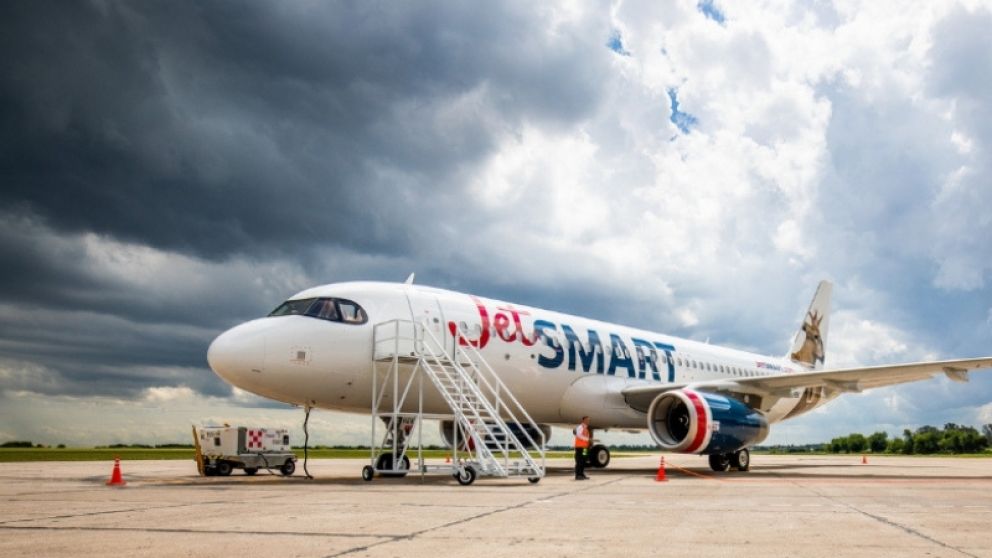 Jetsmart suspende vuelos en Córdoba, Tucumán, Neuquén y Mendoza