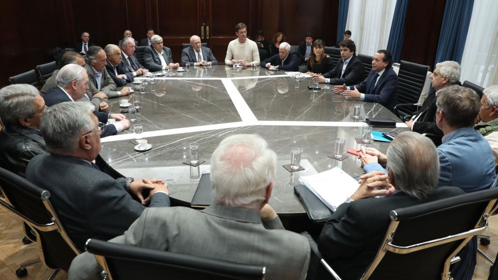 El acuerdo de recomposición dejó dudas en los referentes gremiales