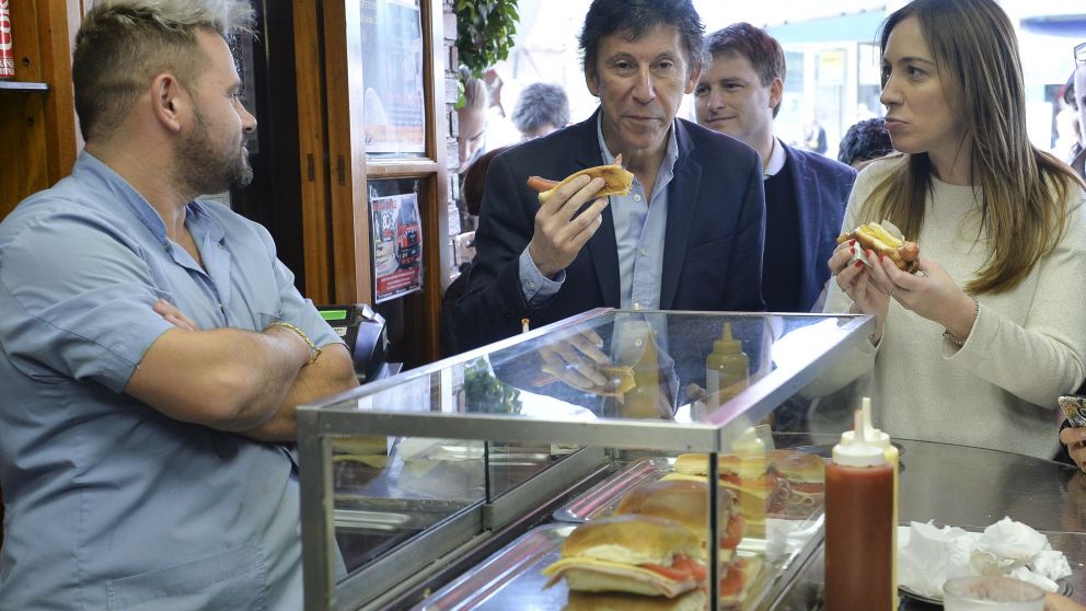 Vidal recorrió ayer las calles de San Isidro junto a Posse