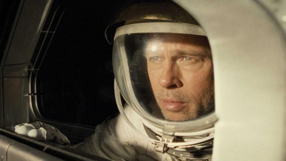 Brad Pitt encarna a un ingeniero llamado Roy McBride