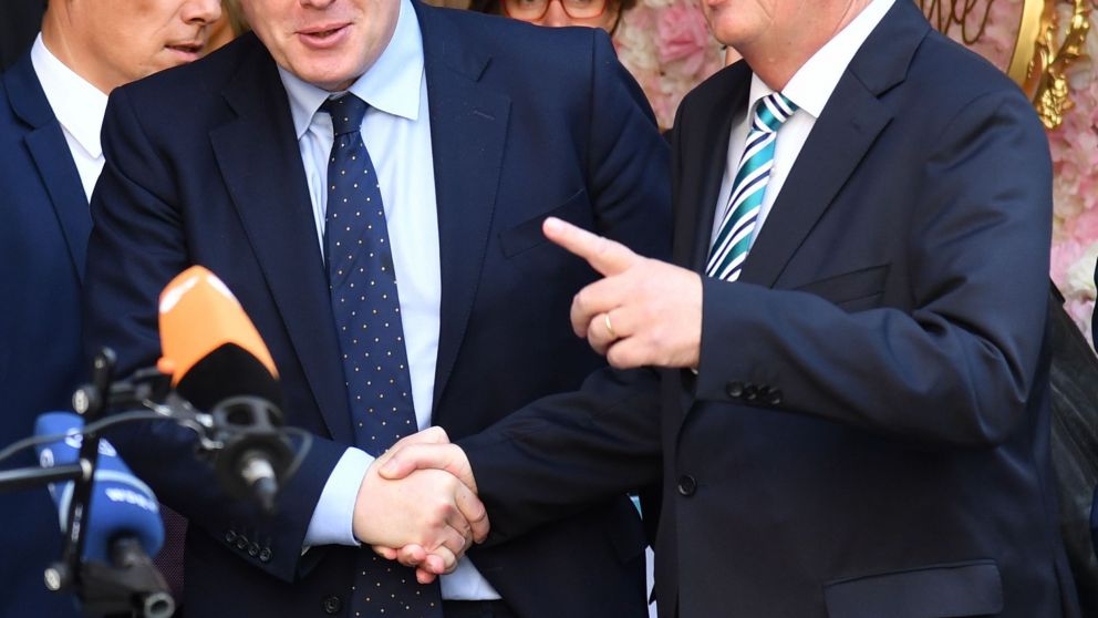 Johnson y Juncker