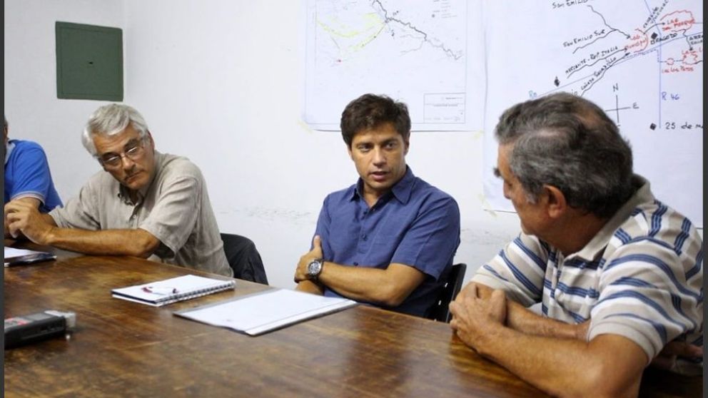 Axel Kicillof con productores de la Sociedad Rural de Bragado