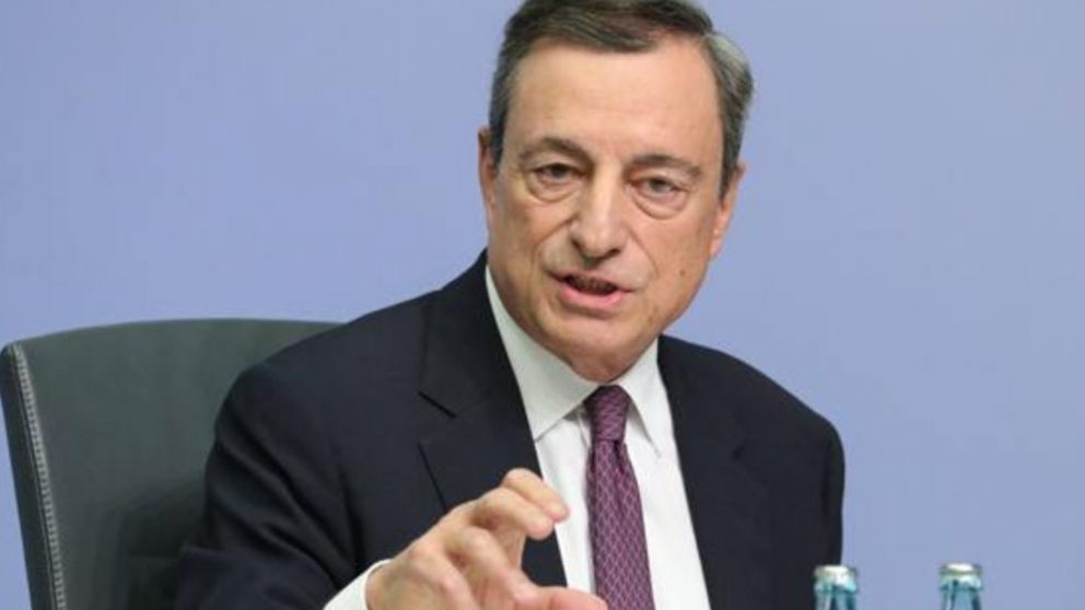 Draghi juega fuerte ya cerca de su salida