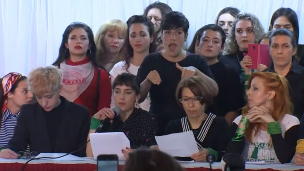 Las actrices realizaron una conferencia de prensa en el hotel Bauen