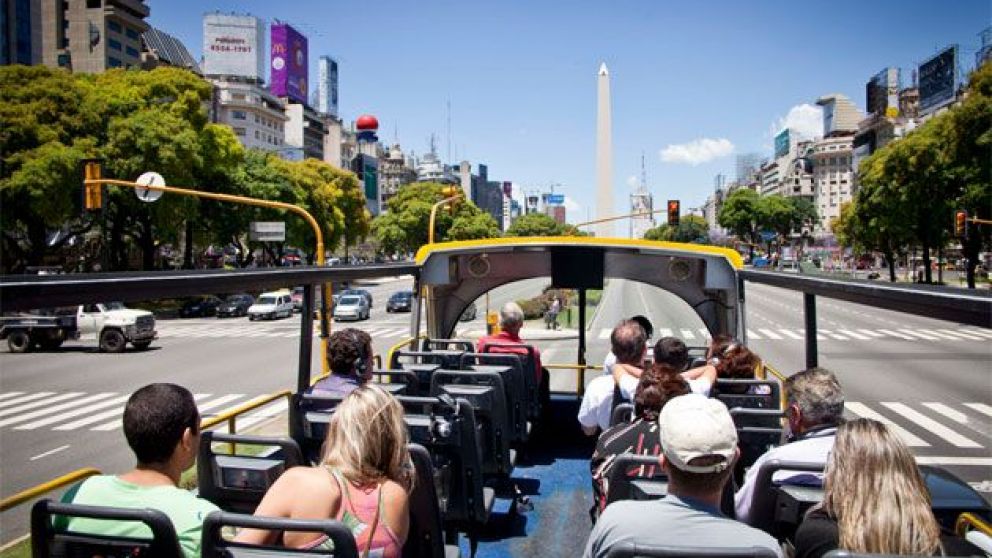 El 62% de las latinoamericanas viajaron al menos una vez al exterior sin compa��a