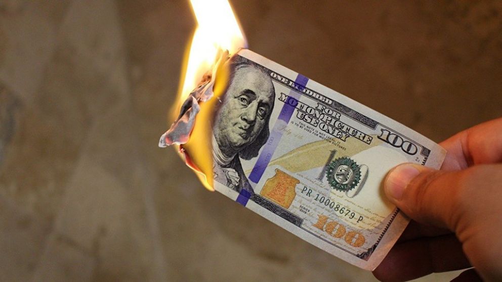 El dólar hoy se encuentra estable, pero durante el año tuvo movimientos caóticos