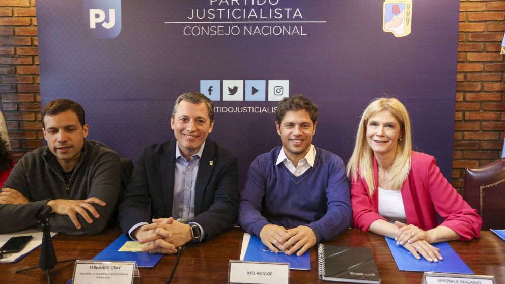 Kicillof y Magario visitaron la sede de la calle Matheu