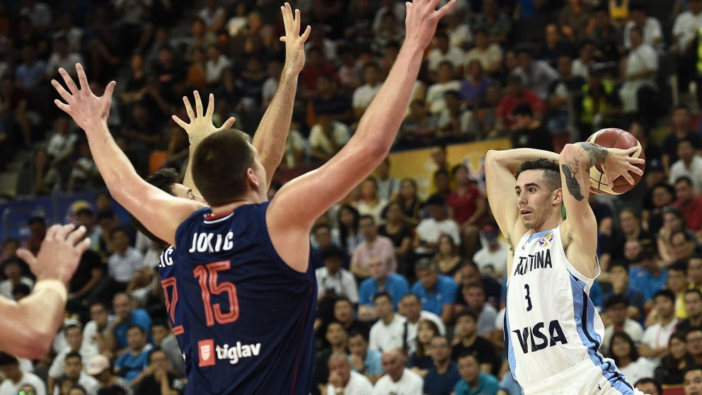 Argentina derrotó 97-87 a Serbia