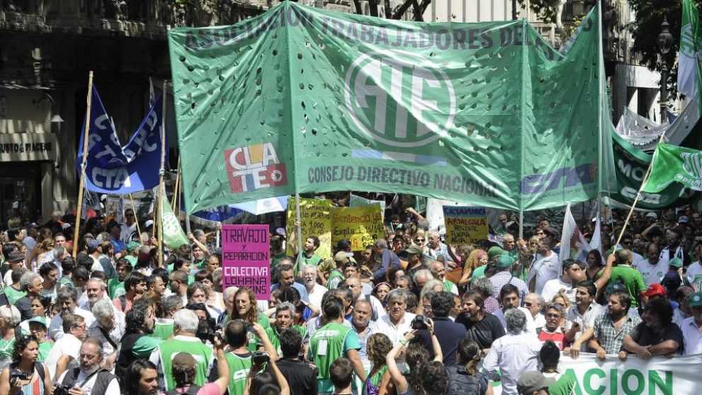 La jornada de lucha también incluirá el reclamo de los docentes chubutenses