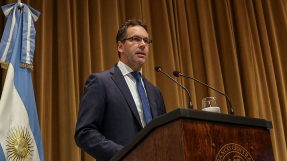 Sandleris garantizó liquidez en el sistema financiero