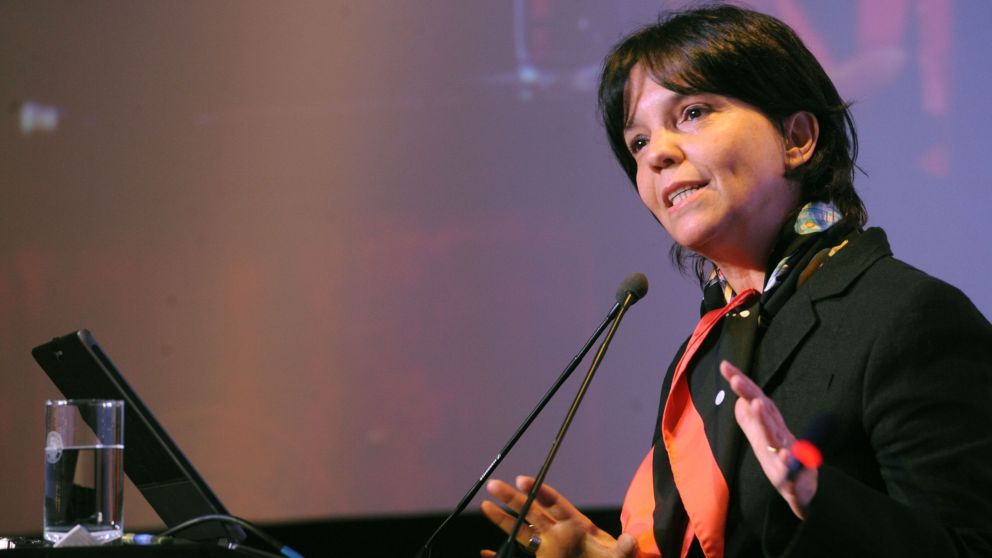 Marcó del Pont: "Los dólares que están en los bancos están en las reservas internacionales"