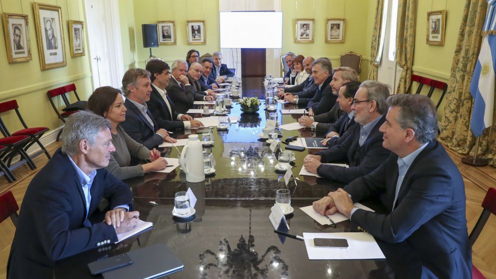 Gabinete y Mesa de Acción Política, en la agenda presidencial