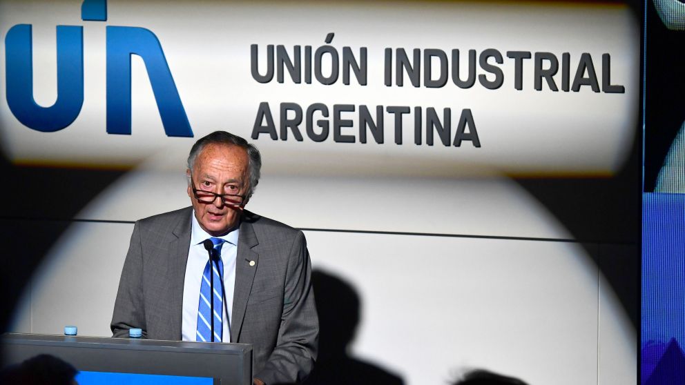 "Argentina no tiene que discutir entre dos modelos, sino acordar uno"