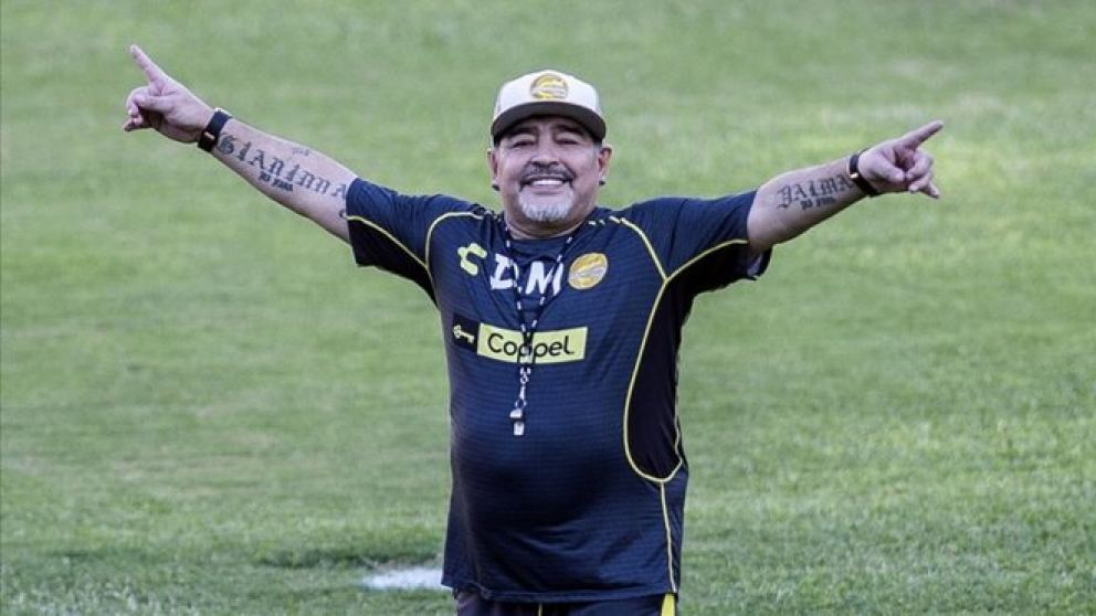 Maradona cree que la Justicia le está "pasando factura por ser kirchnerista"