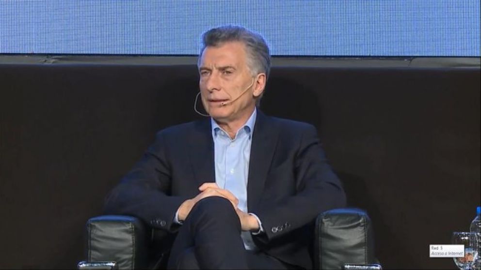 Macri afirmó que el lunes 12 de agosto amaneció "un dólar distinto"
