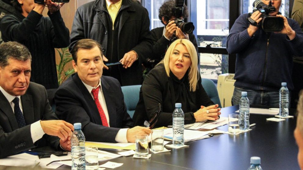 Rosana Bertone: "No nos podemos hacer cargo de las malas decisiones económicas de Macri"