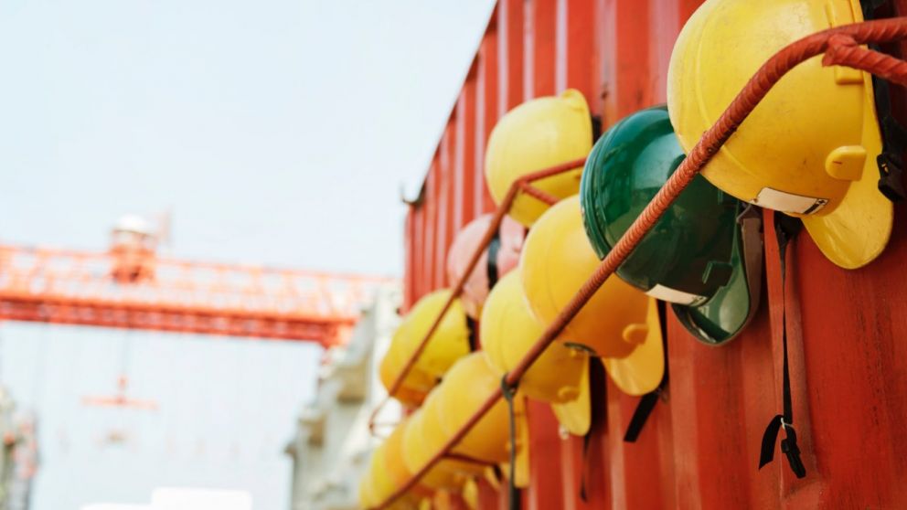 En mayo hubo una recuperación de la actividad económica después de 12 meses de caídas interanuales