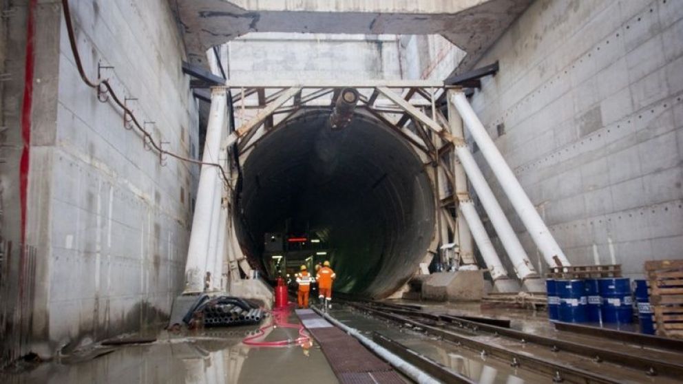 Ordenan que investiguen a Calcaterra por el soterramiento del Sarmiento